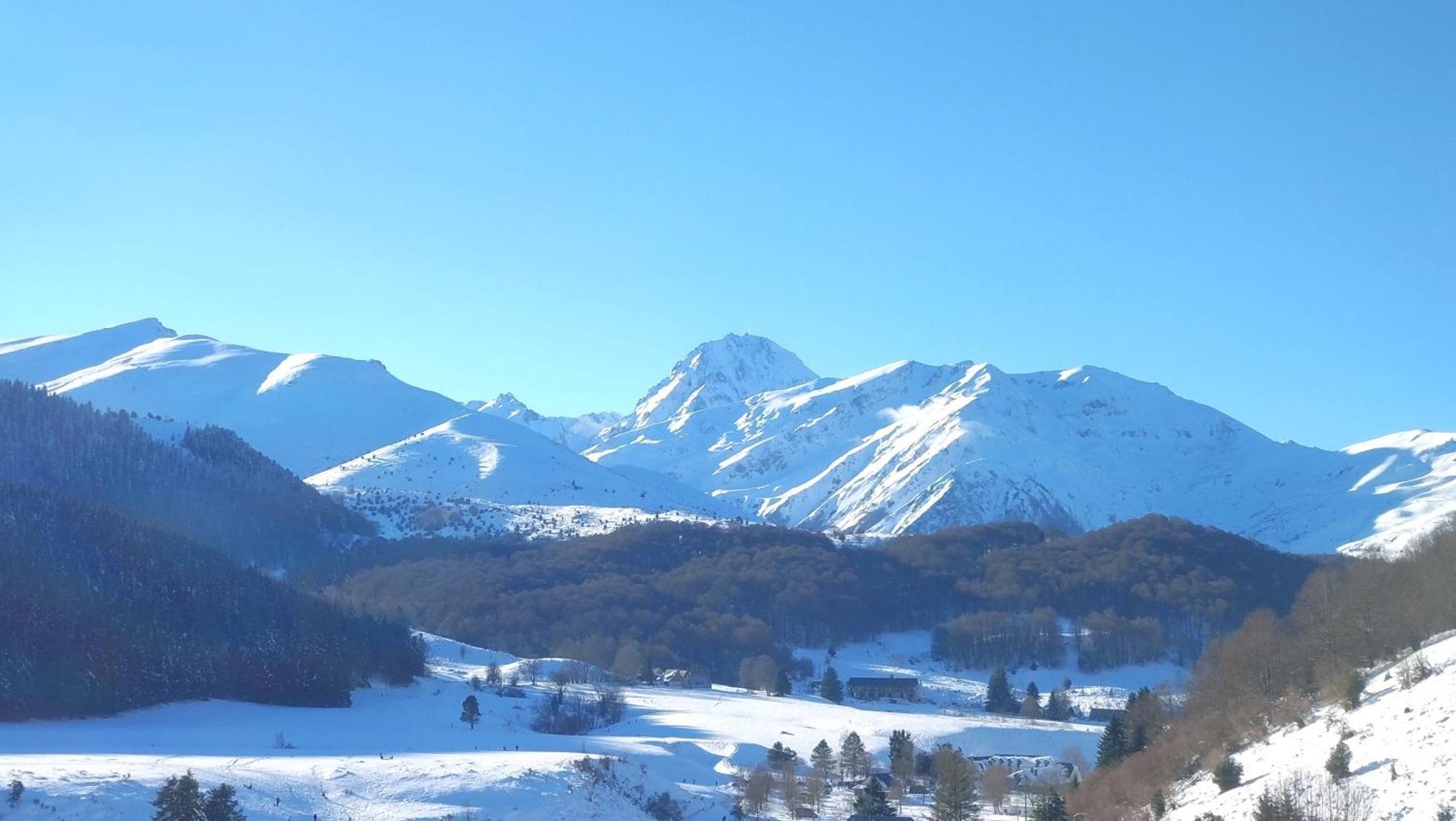 Gite De La Seoube Campan Bagian luar foto
